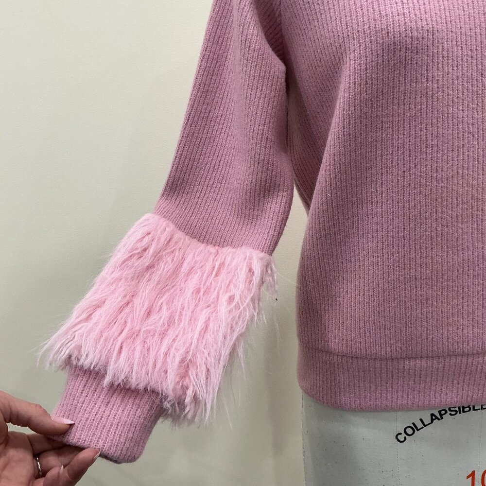 Sweater - Picture 4 of 6
